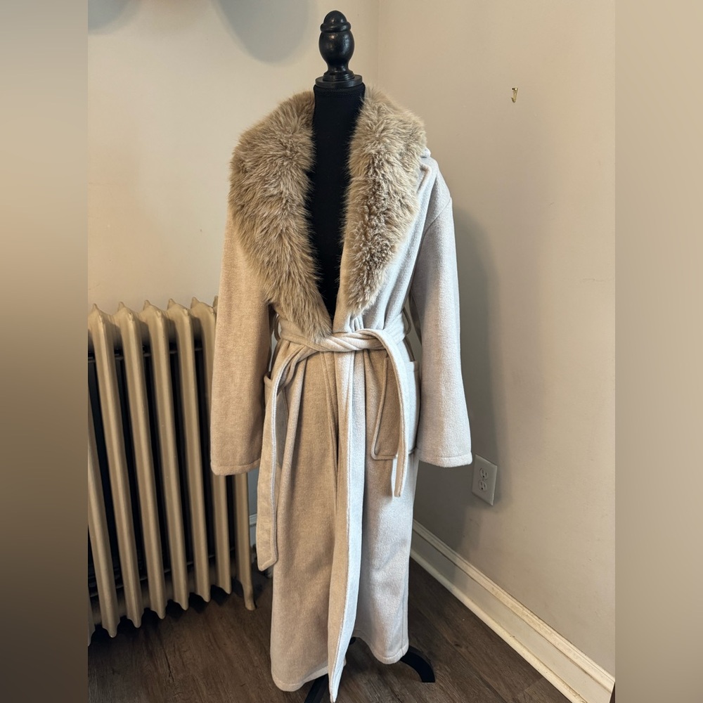 NWT Primark Beige Fur Collar Coat
